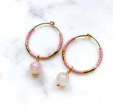 Rosakvarts øreringe med 24 karat forgyldte perler
