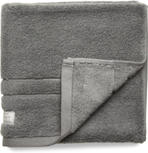 Premium Towel 50X70 Home Textiles Bathroom Textiles Towels & Bath Towels Hand Towels Grey GANT