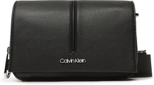 Handväska Calvin Klein Ck Median Func Camera Bag K50K510012 BAX