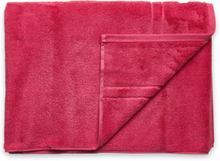 Premium Towel 70X140 Home Textiles Bathroom Textiles Towels & Bath Towels Bath Towels Rosa GANT*Betinget Tilbud