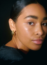 Gina Tricot - Crinkled gold drop earrings - Korvakoru - Gold - ONESIZE - Female