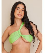 Missguided - Bikiniöverdelar - Light Green - Shimmer One Shoulder Bandeau Bikini Top - Bikinis