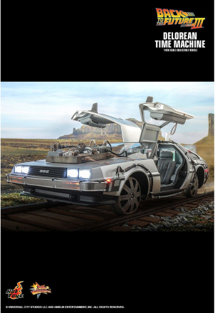 Hot Toys DeLorean Time Machine Back to the Future III 1:6th Scale Light Up Collectible