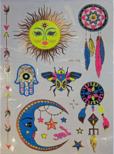 Ark med Drømmefanger, Måne, Sol og Andre Fluorescerende Gullfolierte Tatoveringer (Gold UV Fake Tattoo)