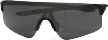 Evzero Blades Accessories Sunglasses D-frame- Wayfarer Sunglasses Black OAKLEY