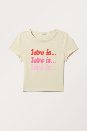 Monki × Love is… Cropped Printed T-shirt - Beige