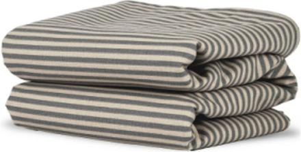 Ella Waxed Tablecloth Home Textiles Kitchen Textiles Tablecloths & Table Runners Grey Sagaform