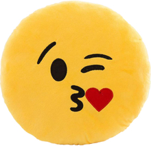Emoji-Kuddar - Blowing a kiss