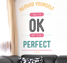 Tekst ¨OK not to be perfect..¨ sticker