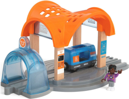 Brio®World Smart Tech Sound Togstasjon Med Magiske Tunneler Toys Toy Cars & Vehicles Toy Vehicles Train Accessories Multi/mønstret BRIO*Betinget Tilbud