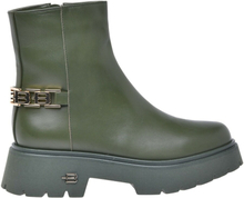Ankle boots in olive green calfskin