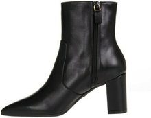 Black Leather Linaria Boots