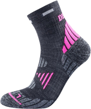 Devold Women's Running Ankel Sock Dark Grey Träningsstrumpor 35-37