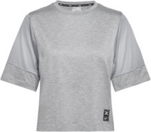 Motion Sport Mesh Tee Sport T-shirts & Tops Short-sleeved Grey 2XU
