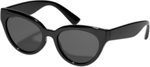 Raisa Recycled Sunglasses Black Solbriller Black Pilgrim