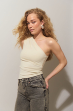 Gina Tricot - One shoulder drapy top - festtoppar - Beige - XL - Female