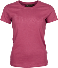 Pinewood Pinewood Women's Outdoor Life T-Shirt Raspberry Pink T-shirts S