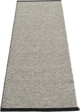 Pappelina Gulvteppe Effi, svart, 60 x 125 cm