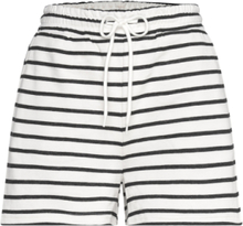 Pcchilli Summer Hw Shorts Stripe Noos Bc Bottoms Shorts Sweat Shorts White Pieces