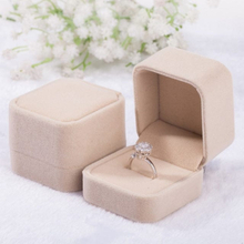 3 ST Bröllopssmycken Tillbehör Fyrkantig sammet Smyckeskrin Smycken Vitrine Presentaskar Ring Örhängen Box(Khaki)