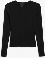 Long sleeve rib knit sweater - Black