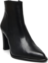 Engela Shoes Boots Ankle Boots Ankle Boot - Heel Svart Pavement*Betinget Tilbud