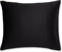 Pillowcase Plain Dye Home Textiles Bedtextiles Pillow Cases Svart Ted Baker*Betinget Tilbud