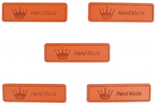 Infinity Hearts Label Lder Hand Made Krona 5x1,5cm - 5 st.