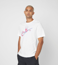 Nike Animated Swoosh T-Shirt, vit