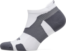 Vectr Lgt Cush No Show Socks Lingerie Socks Footies/Ankle Socks Hvit 2XU*Betinget Tilbud