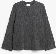 Oversized cable knit sweater - Grey