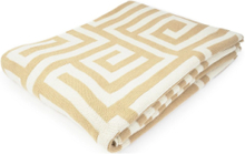 Knitted Throw 160X130Cm Home Textiles Cushions & Blankets Blankets & Throws Beige Ceannis*Betinget Tilbud
