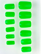 12 stk Neongröna Lösnaglar