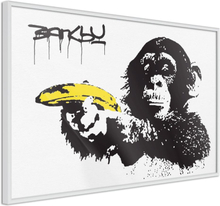 Inramad Poster / Tavla - Banksy: Banana Gun I