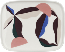 Marimekko - Oiva Berry asjett 15x12 cm hvit/blå/rosa/vinrød