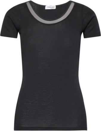 Juliana T-Shirt Short Sleeve T-shirts & Tops Short-sleeved Svart Femilet*Betinget Tilbud