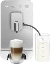 Smeg Helautomatisk espressomaskin, hvit