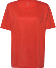 "Damen Top Kurzarmummer Red Tops T-shirts & Tops Short-sleeved Red Calida"