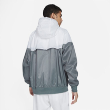 Nike Sportswear Windrunner Men's Hooded Jacket - Grey