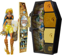 Skulltimate Secrets Fearidescent Cleo De Nile Doll Toys Dolls & Accessories Dolls Multi/patterned Monster High
