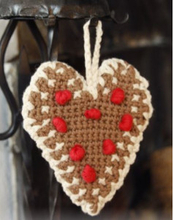 Gingerbread Heart by DROPS Design - Julhjrtan Virk-mnster 13x11 cm - - Gingerbread Heart by DROPS Design