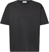 Fizvalley Tops T-shirts & Tops Short-sleeved Black American Vintage