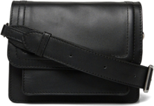 Vouga Bags Small Shoulder Bags-crossbody Bags Black Saddler