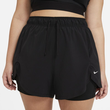 Nike Plus Size - Flex Essential Women's 2-in-1 Training Shorts - Black
