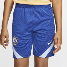 Chelsea F.C. Strike Older Kids' Football Shorts - Blue