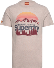 "Great Outdoors Graphic T-Shirt T-shirt Beige Superdry"