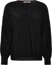 Blouse With Smocked Details, Lenzing™ Ecovero™ Tops Blouses Long-sleeved Black Esprit Casual