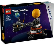 LEGO Technic Planet Earth and Moon in Orbit Toy 42179