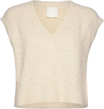 Vera Alpaca Knitted Boxy Top Designers Knitted Vests Cream Malina