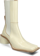 Minnie White Cream Boots Designers Chelsea Boots Cream MIISTA